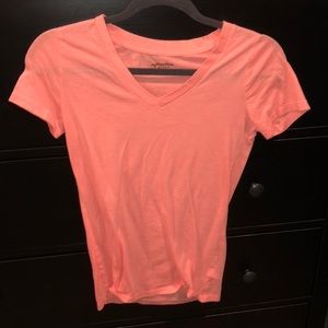 Casual V-neck shirt